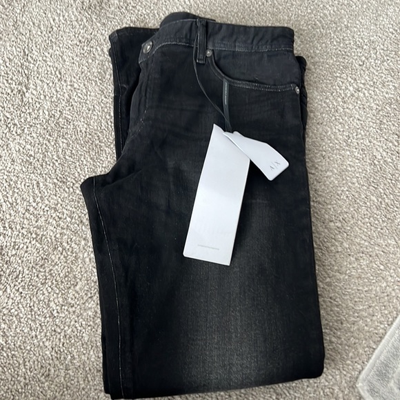 Armani Exchange Skinny Jeans in Black 🆕 - Picture 4 of 9
